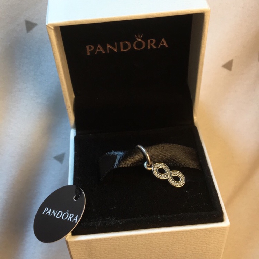 RARE PANDORA Infinity Charm (Retired) + FREE BOX!